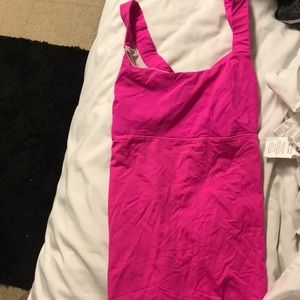 Lululemon pink workout tank